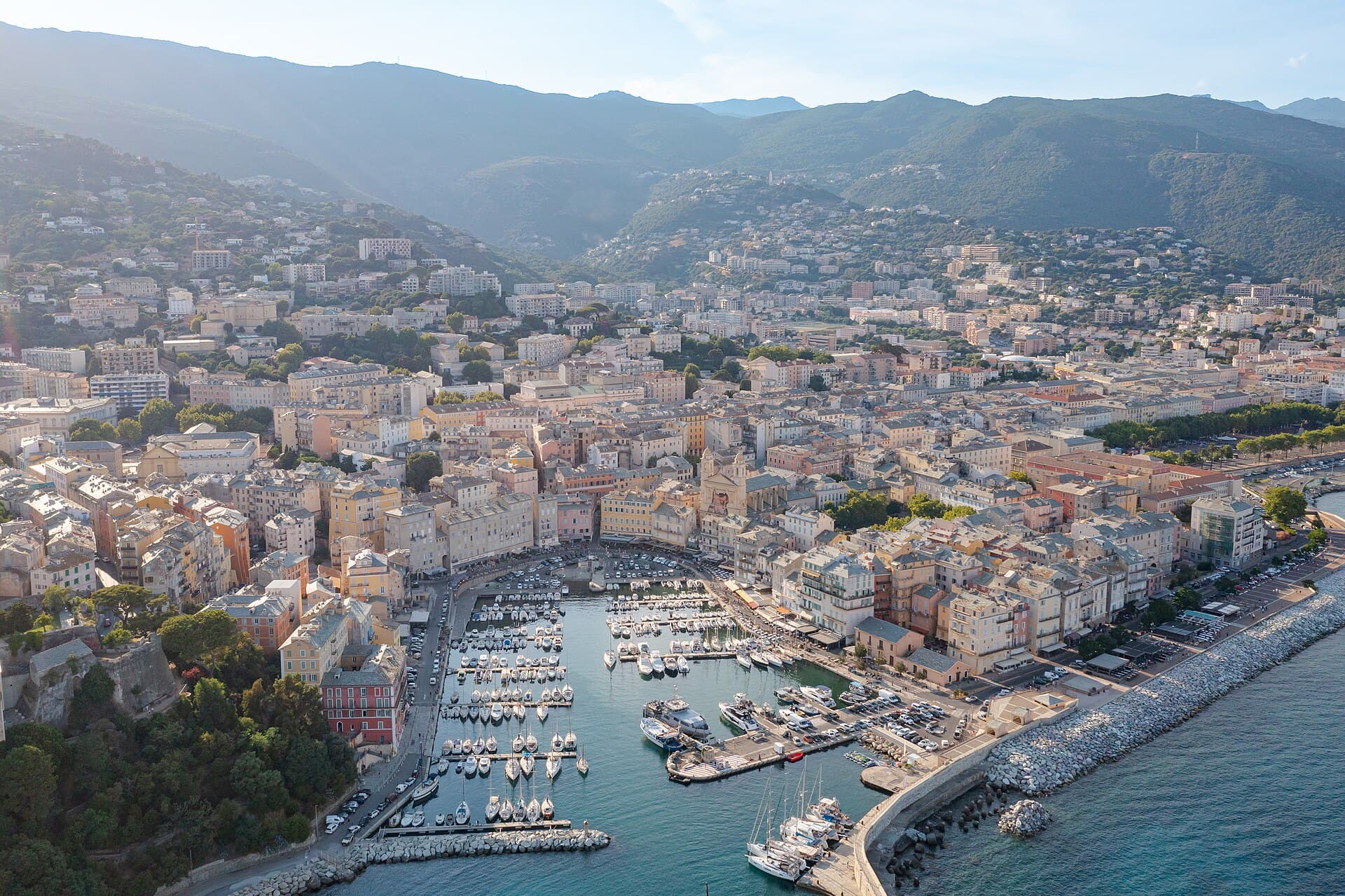 Marché Airbnb à Bastia en juin 2026 : 630 annonces analysées