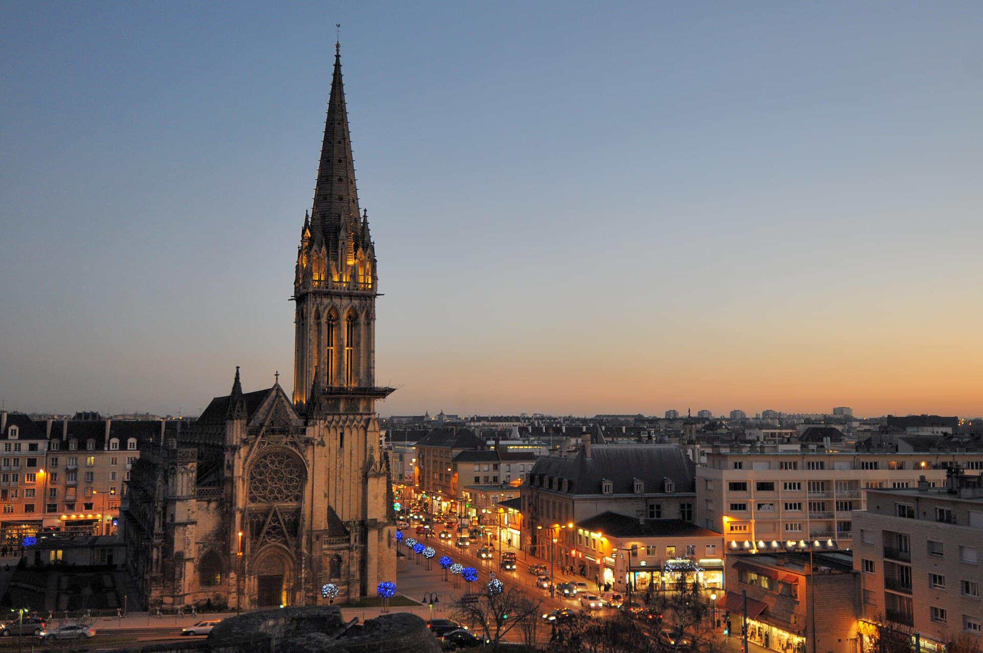 Airbnb Market in Caen in June 2026: 1,483 Listings Analyzed