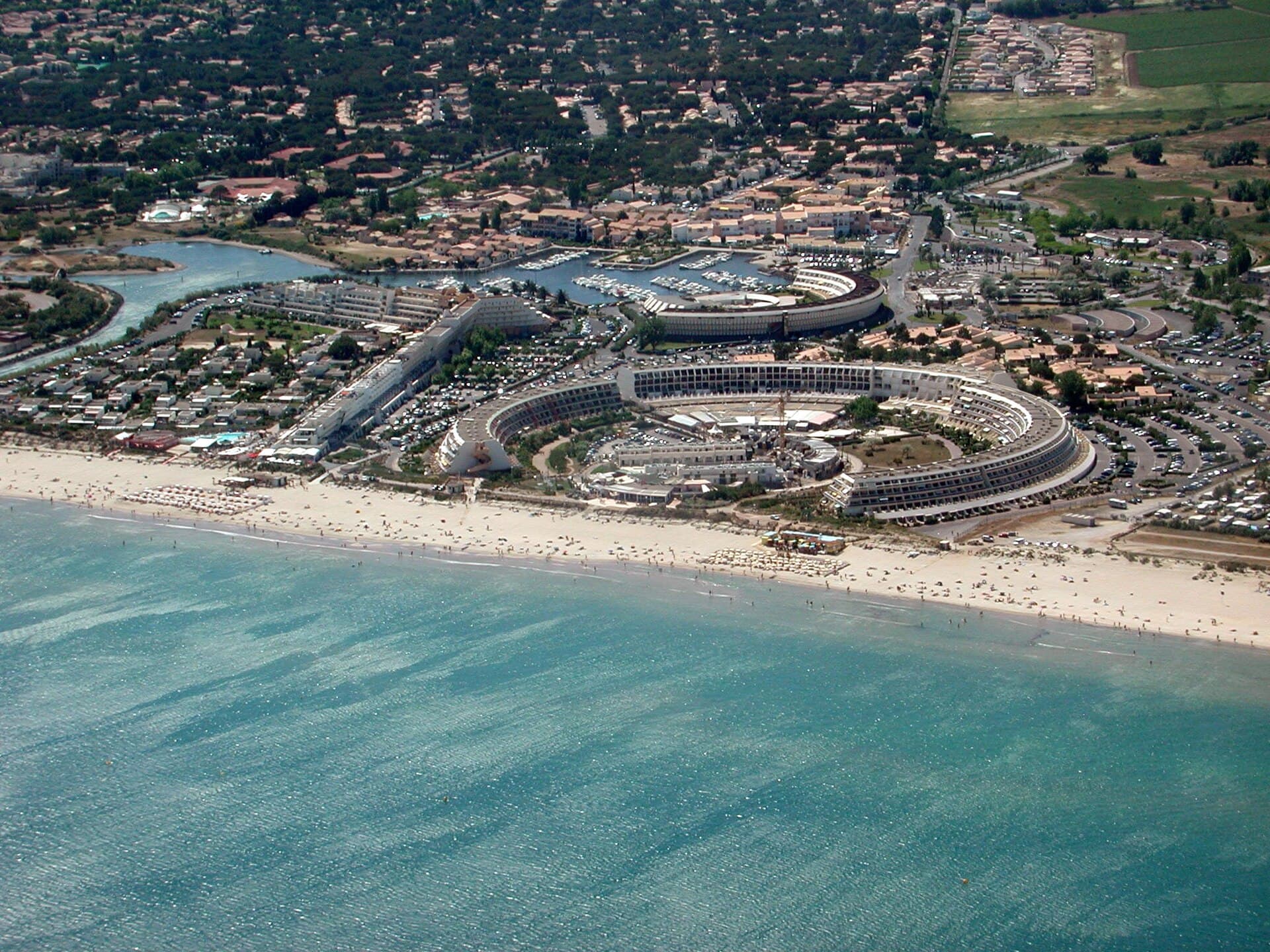 Airbnb Market in Cap d'Agde in June 2026: 1,623 Listings Analyzed