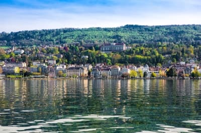 Marché Airbnb à Évian-les-Bains en juin 2026 : 324 annonces analysées