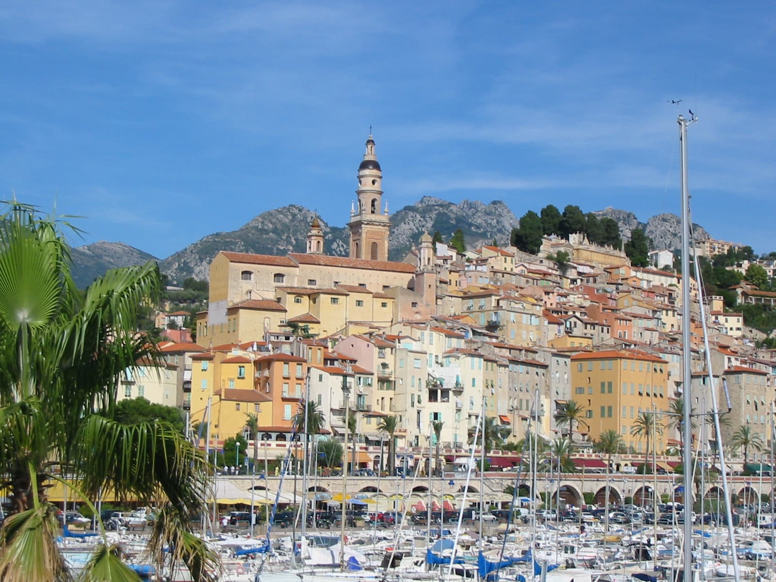 Airbnb Market in Menton in June 2026: 1,822 Listings Analyzed