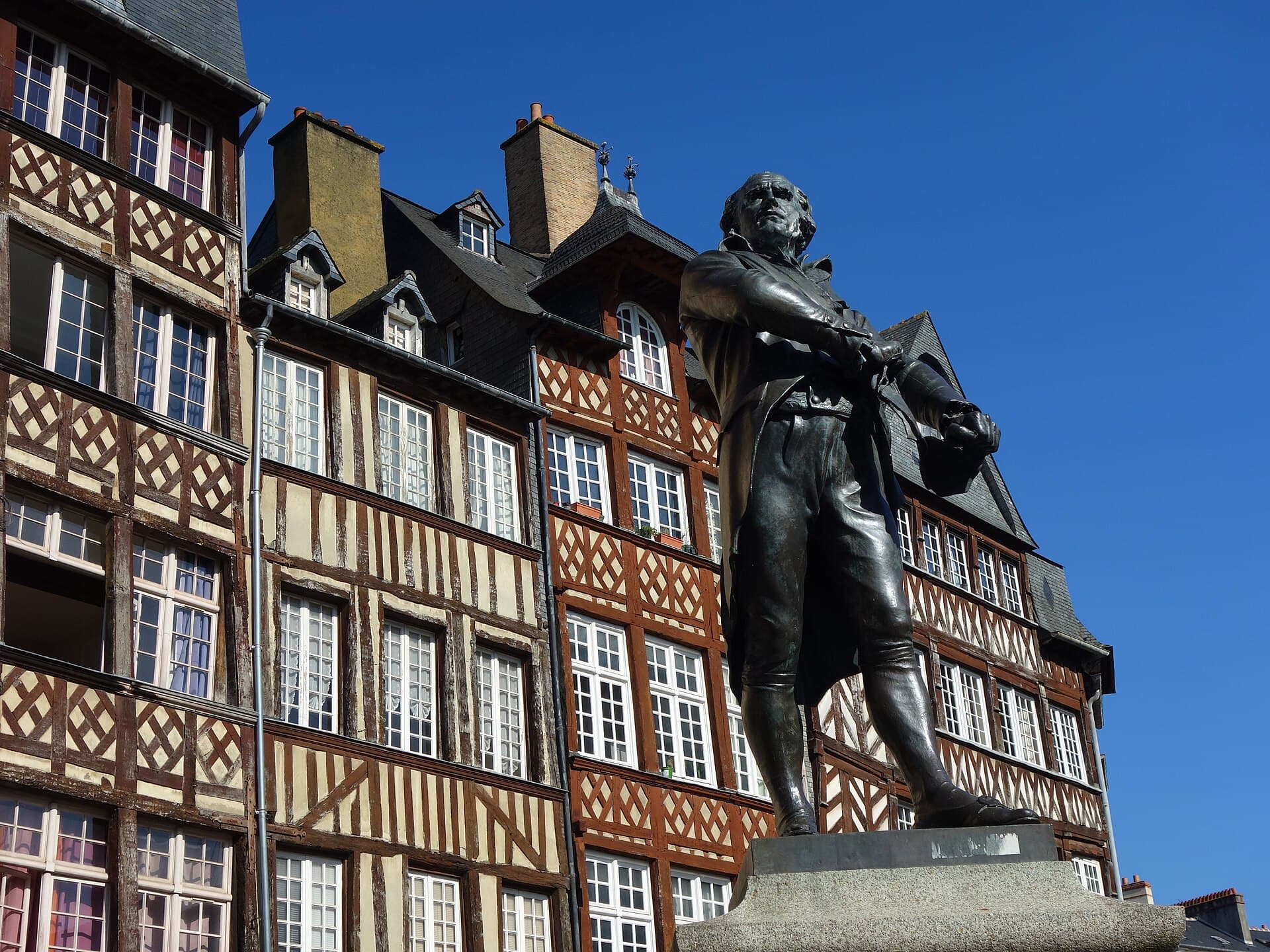 Airbnb Market in Rennes in June 2026: 1,528 Listings Analyzed