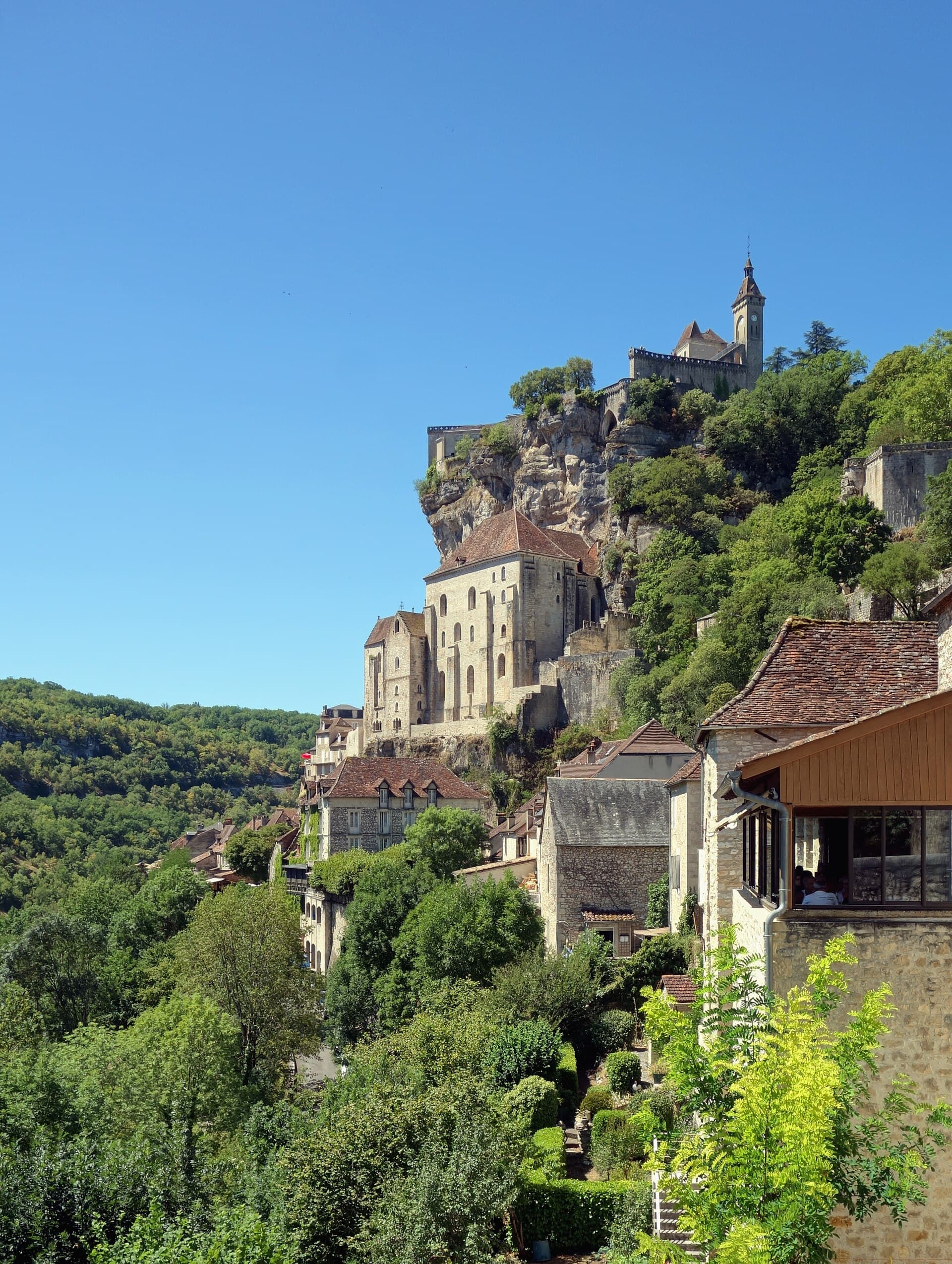 Airbnb Market in Rocamadour in June 2026: 124 Listings Analyzed